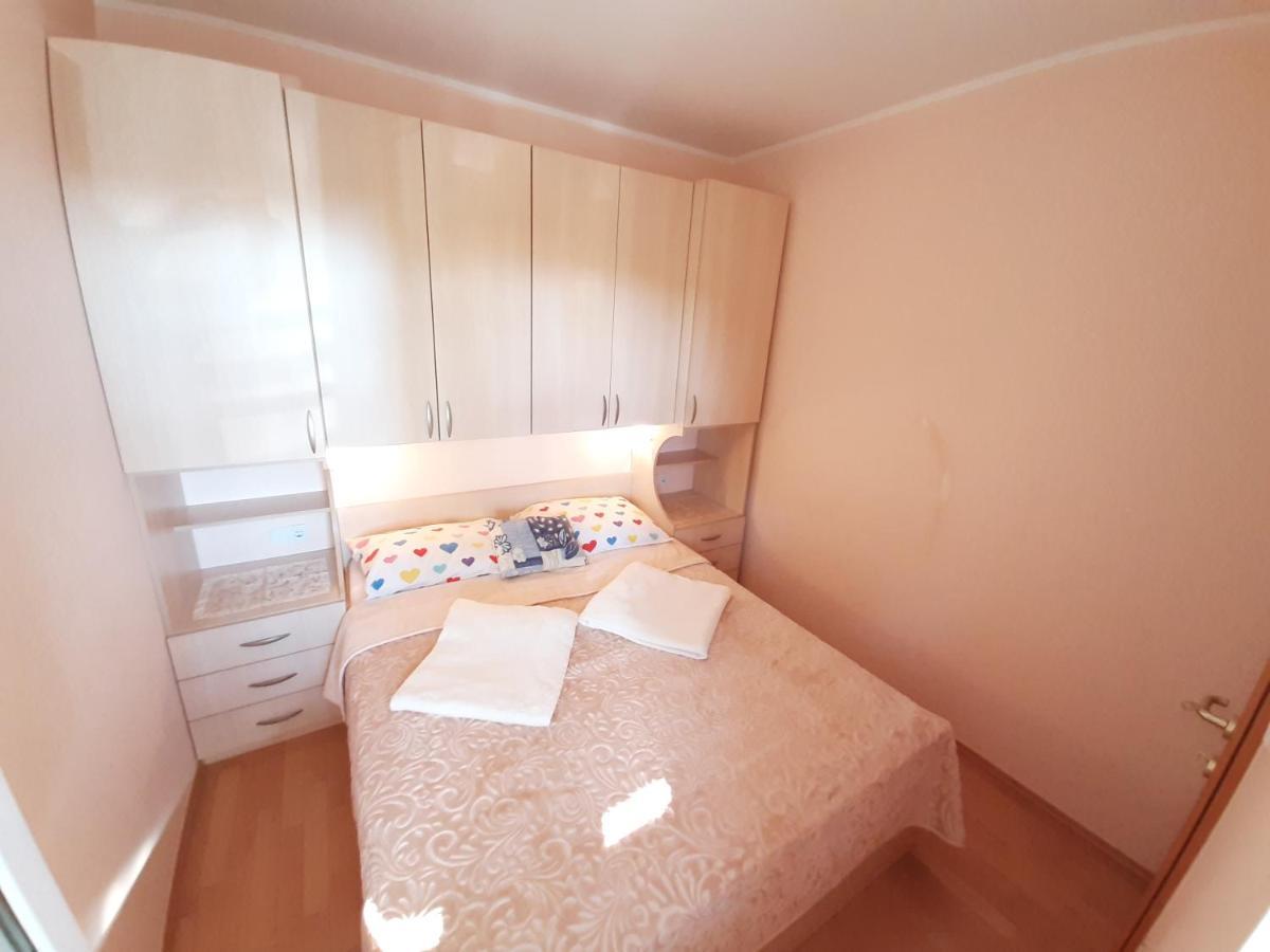 Apartments Puky Dreams Novalja Zewnętrze zdjęcie